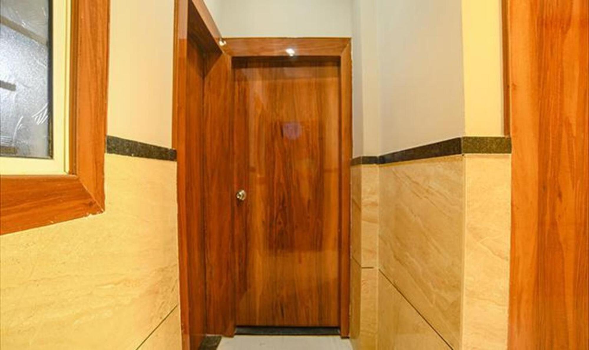 Fabhotel Royal Palace Indore Extérieur photo