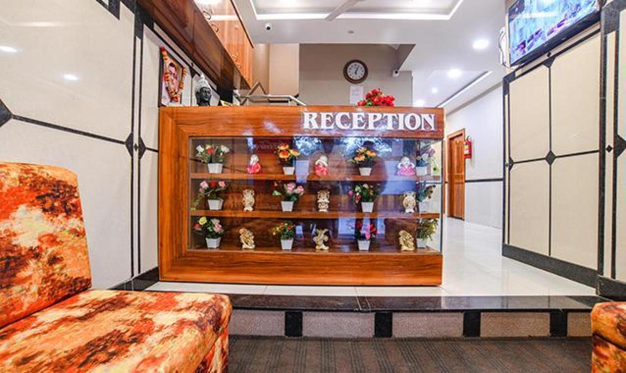 Fabhotel Royal Palace Indore Extérieur photo